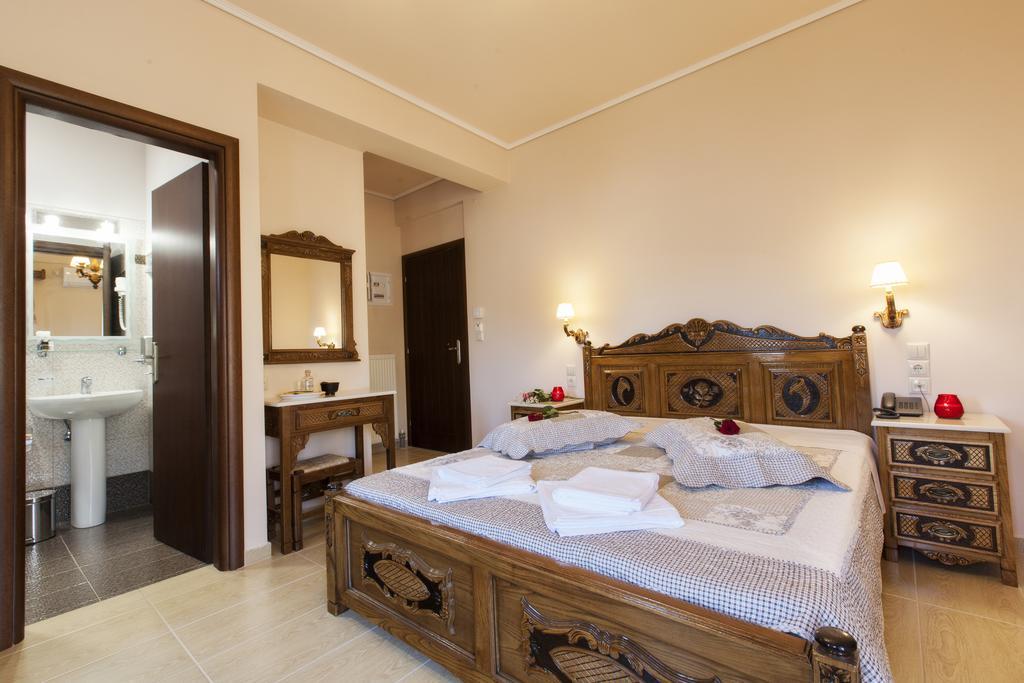 קורופי Greco Hotel מראה חיצוני תמונה